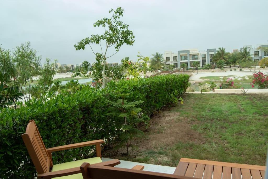 Stylish Townhouse Retreat In The Heart Of Salalah By Bespoke Holiday Homes Taqah Ngoại thất bức ảnh